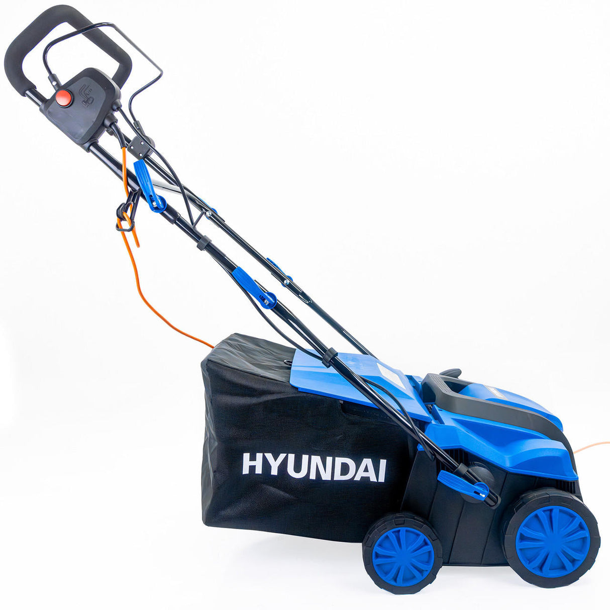 Hyundai 2000W 16” / 40cm Artificial Grass Sweeper, Multi-Use Brush & 55L Collection Bag | HYSW2000E