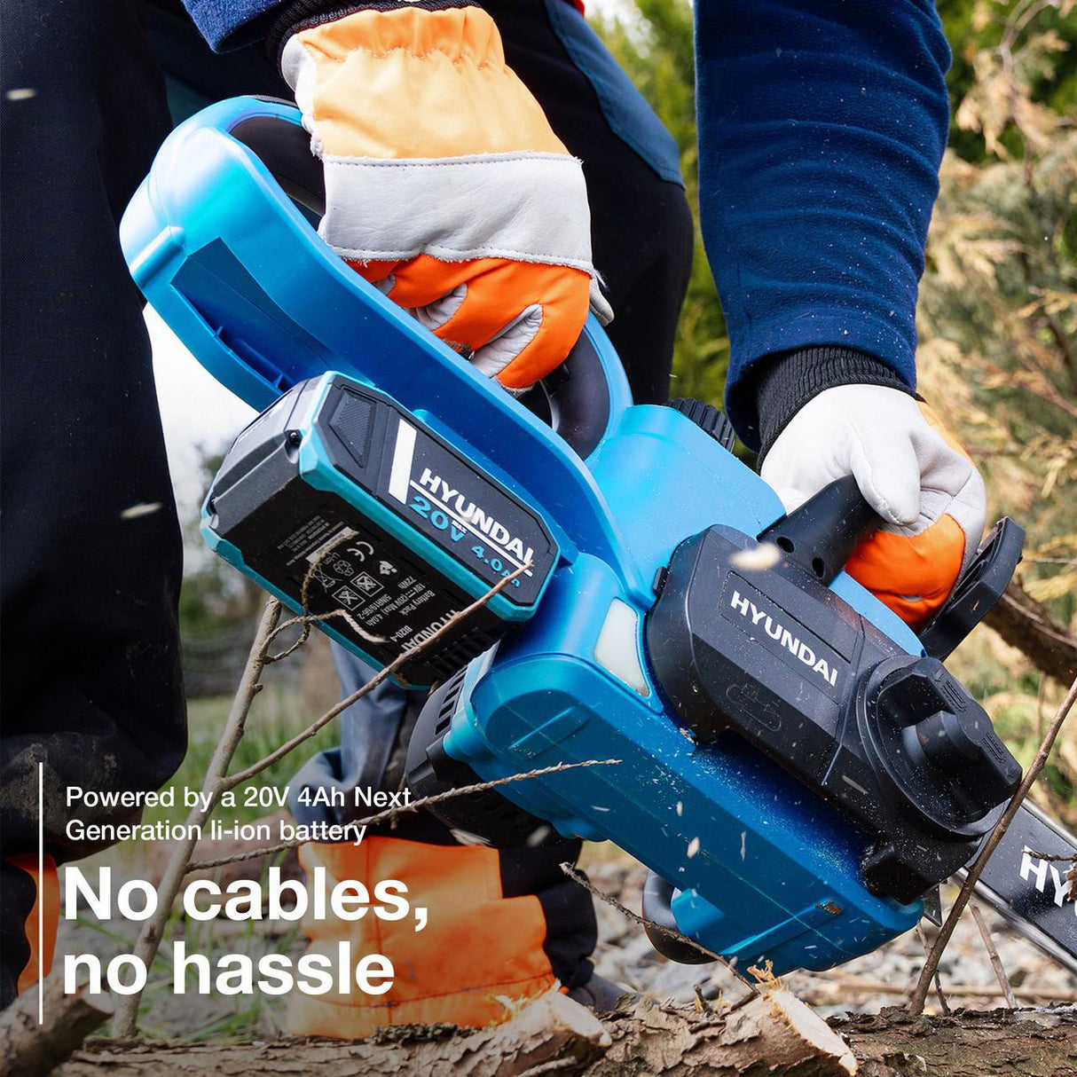 No Hassle, No Cables - Powered by a 20V 4.0Ah lithium-ion battery: Long-lasting runtime with up to 30 minutes per charge