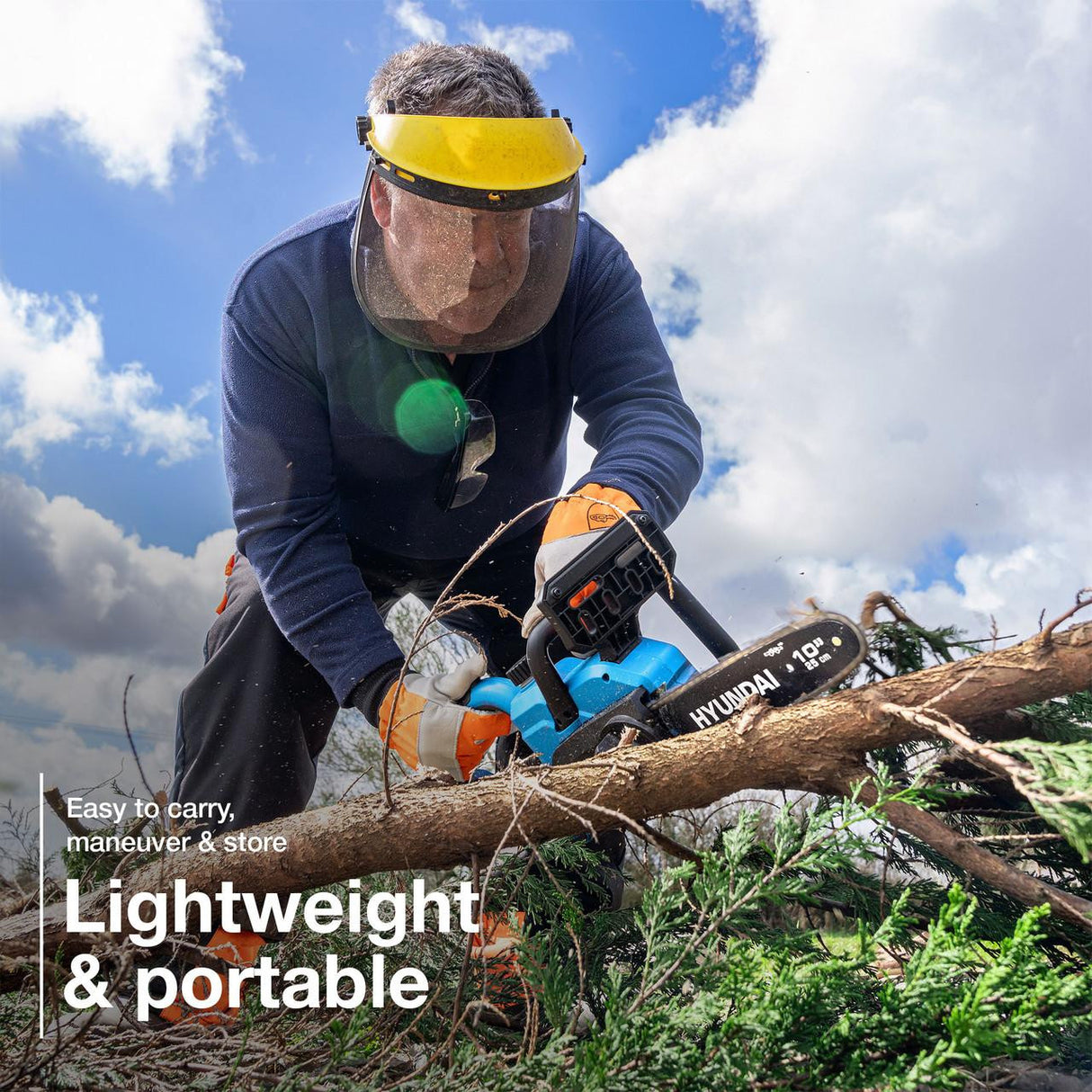 Compact & lightweight: Weighs just 2.95kg for effortless handling, reduced fatigue, and improved portability