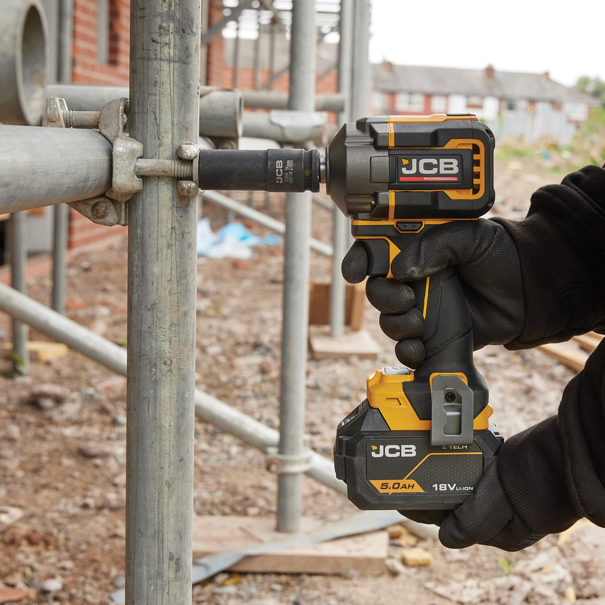 JCB Pro 18V ½” Impact Wrench, 280Nm Fastening, 350Nm ‘Nut-Busting’ Torque, (Bare Tool) | JCB-18PIW-350