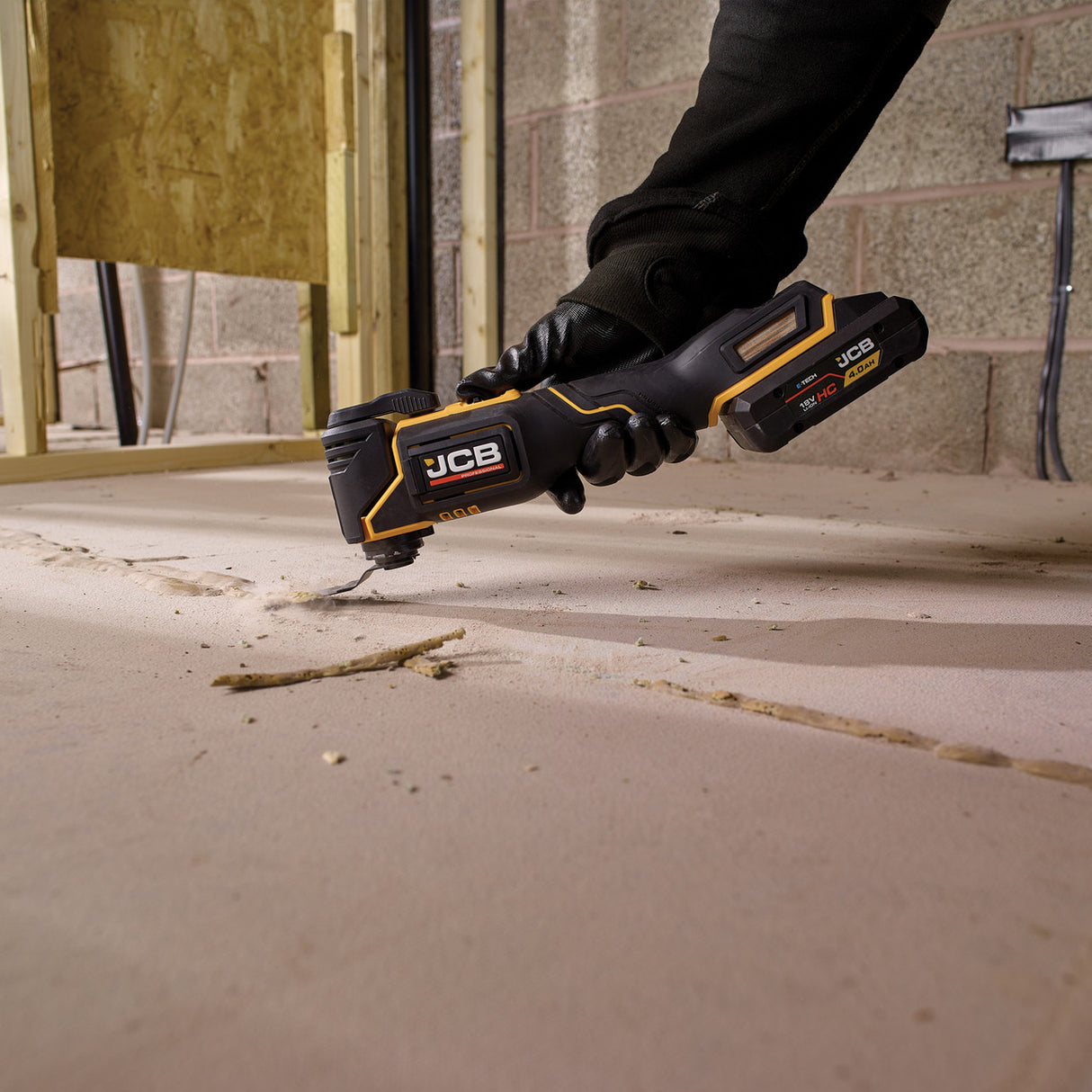 JCB Pro 18V Multi Tool, Brushless, 9-Speed Control, Tool-Free Change (Bare Tool) | JCB-18PMT-32