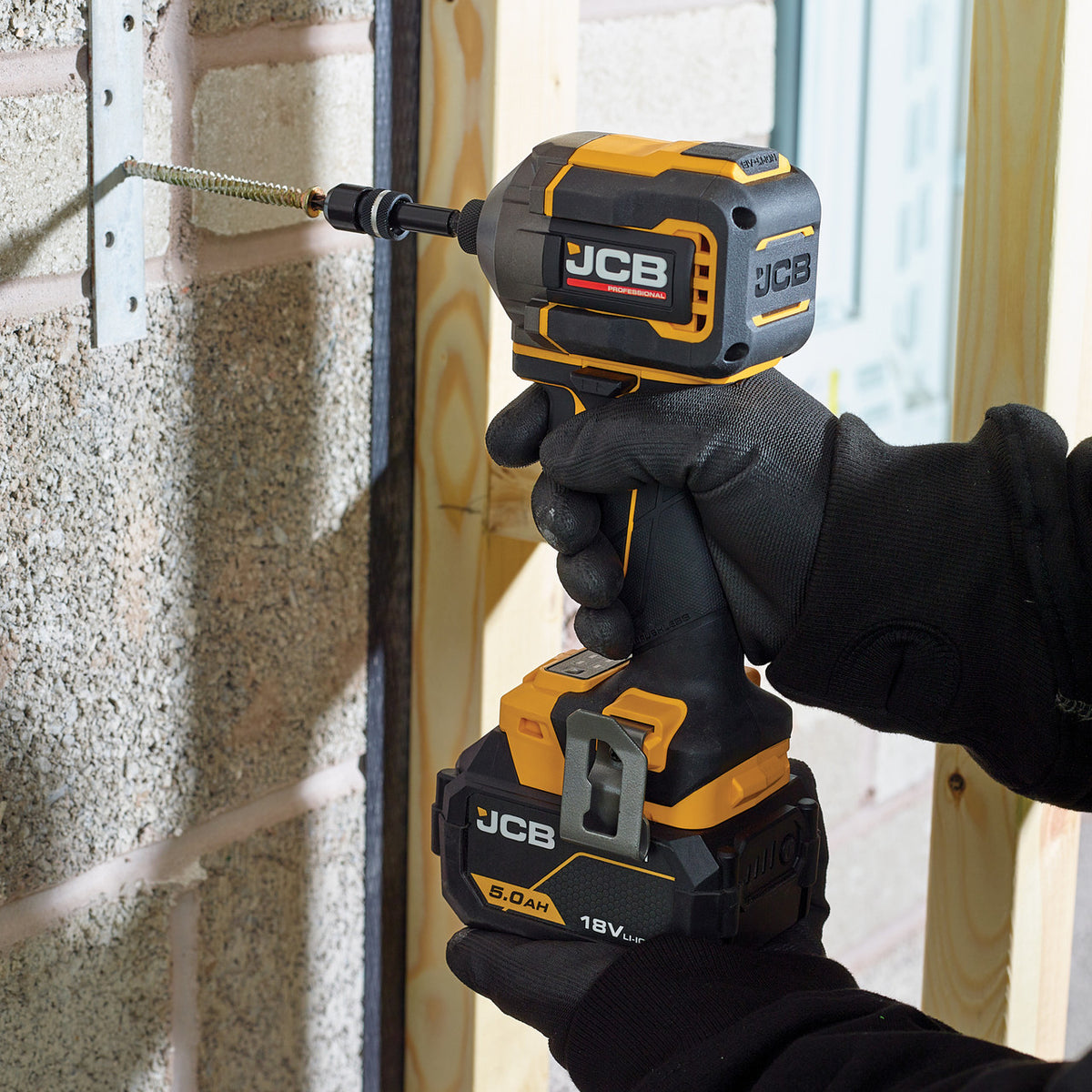 JCB Pro 18V Kit, 75Nm Combi Drill, Impact Driver, 2x 5.0Ah Batteries & 4.5A Fast Charger (in Carry Case)| JCB-18PKIT-2
