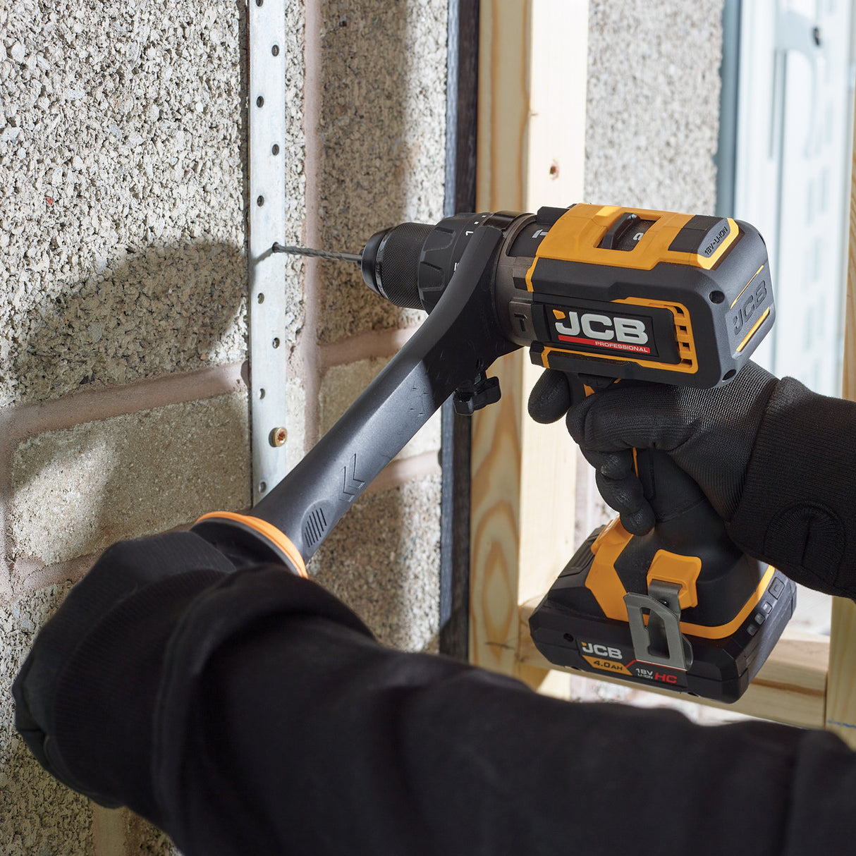 JCB Pro 18V Combi Drill 160Nm, Brushless, Anti-Kickback & Variable Speed, 25+3 Torque, 2x 5.0Ah Lithium-ion Batteries & 4.5A Charger | JCB-18PCD-160-5