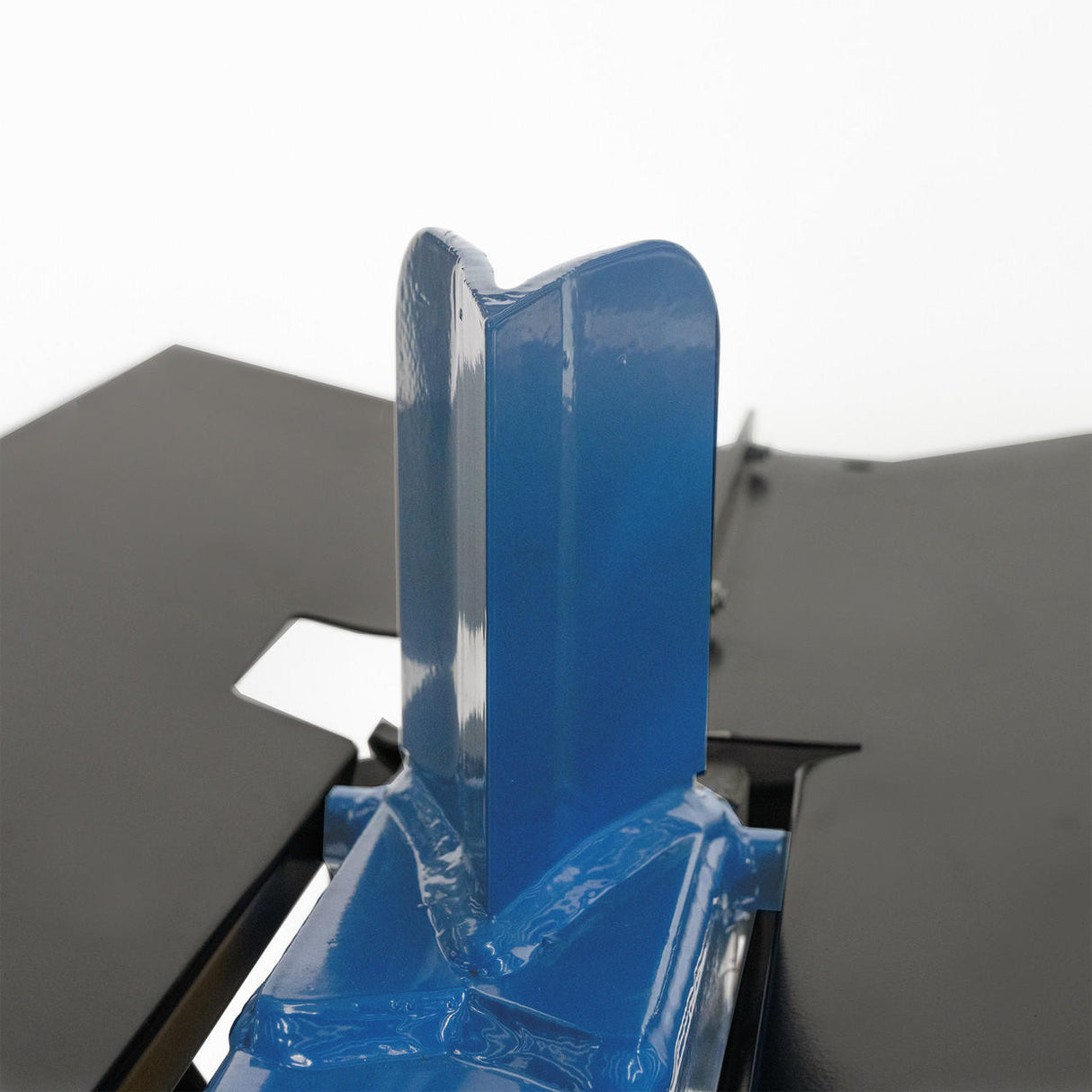 Hyundai 5 Tonne Horizontal Electric Log Splitter with Hydraulic Ram, Steel Protection Cage 520mm Length | HYLS5000HE