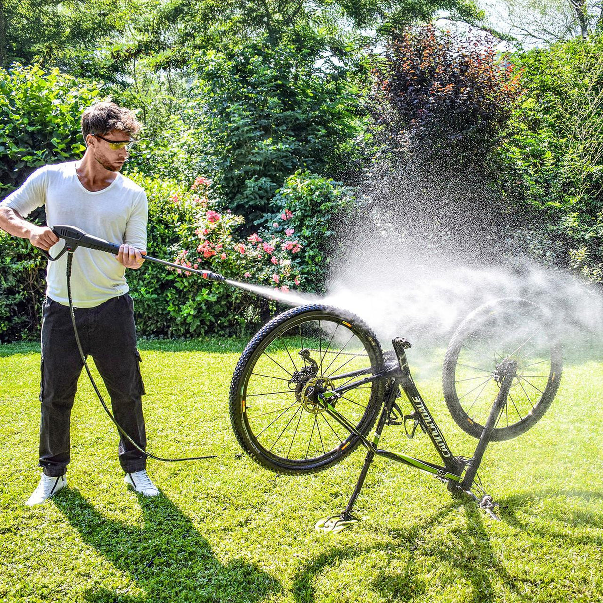 Clean bikes and items with ease.