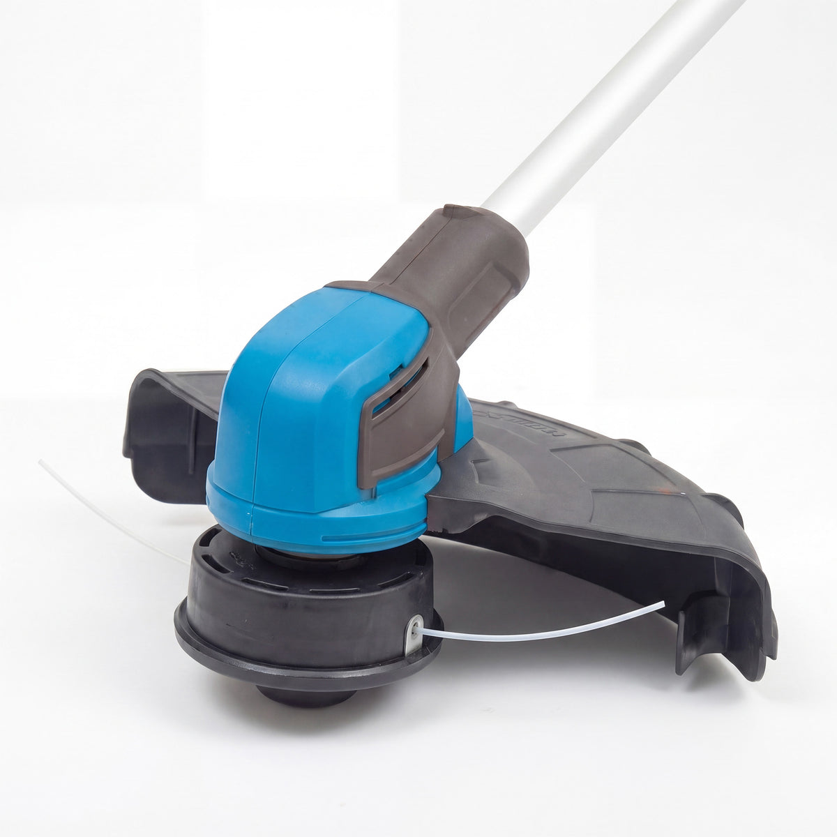 Hyundai 2x20V Brushless 2-in-1 Brush Cutter & String Trimmer, Straight Split Shaft, 3-Speed, 3 Year Warranty | HY40CGB26