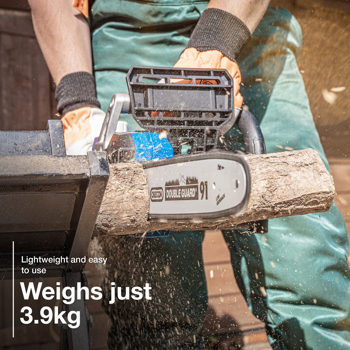 Hyundai 14" 35cm Electric Chainsaw 1600W 230V | HYC1600E