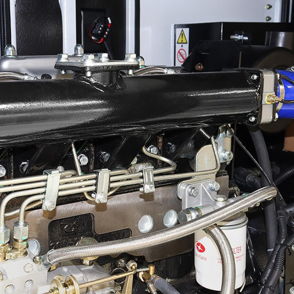 1500rpm 34kVA Single Phase Diesel Generator Interior
