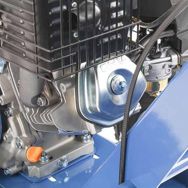 Powerful 14hp 4 stroke engine