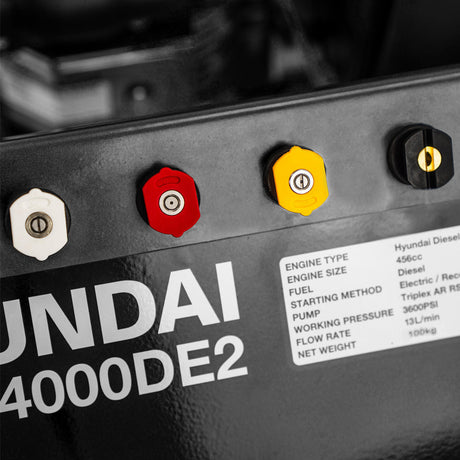 Vibration damper plate: Protects the pressure washer from vibration damage and extends the lifespan of the machine