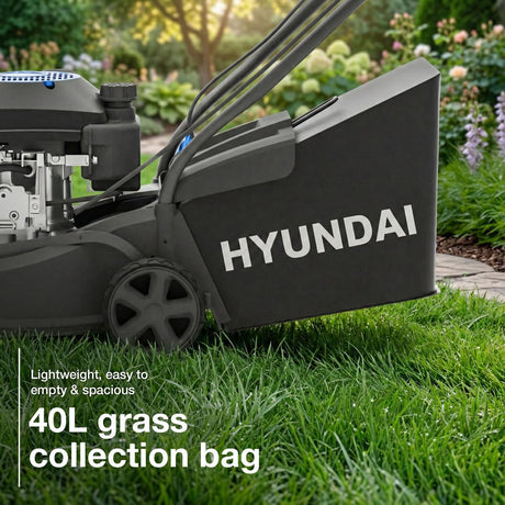 Hyundai hand push petrol lawn mower with 139cc 4 stroke engine