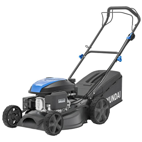 Self propelled Hyundai petrol lawn mower with 43cm steel cutting deck