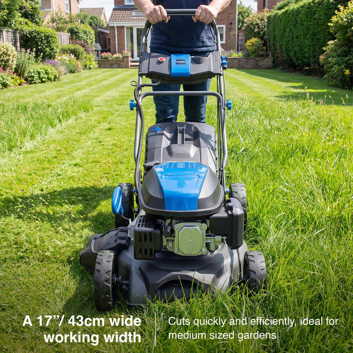 Hyundai 139cc petrol lawn mower 17 inch cutting width for medium gardens