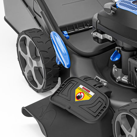 Hyundai self propelled petrol mower with adjustable cutting heights