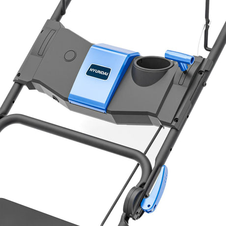 Hyundai 44cm / 17" Petrol Scarifier, Recoil Start, 223cc | HYSC225X