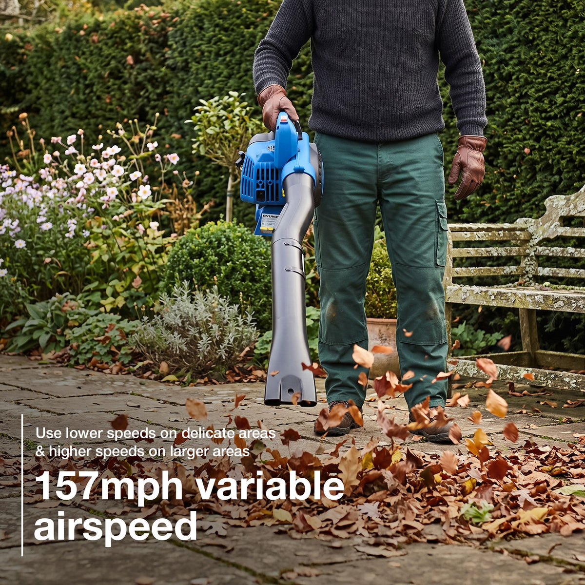 Hyundai 26cc 3-in-1 Petrol Leaf Blower, Garden Vac & Shredder, 157mph Air Speed, 40L Collection Bag | HYBV2600X