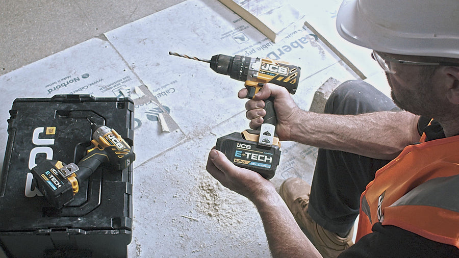 JCB 18V 45Nm Combi Drill, Variable Speed, 2-5Ah Li-ion Battery | 21-18CD-B - Bare Unit — video