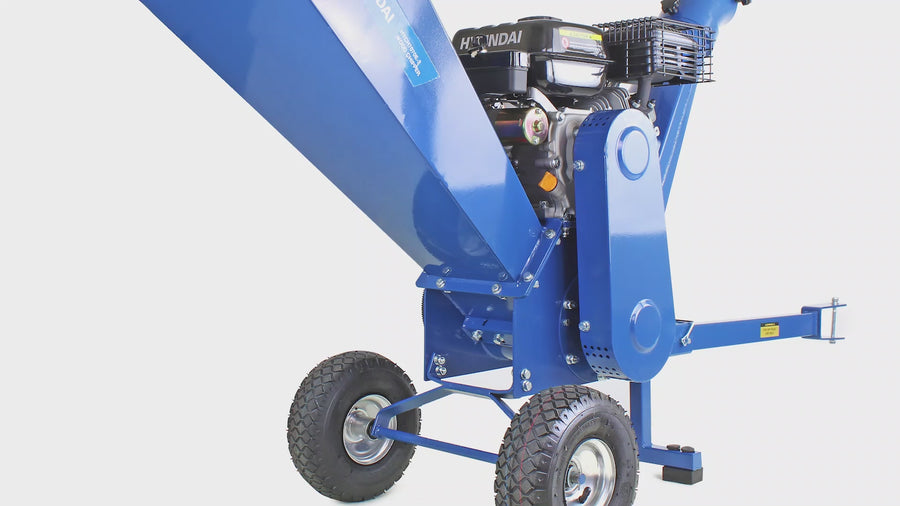 Hyundai 212cc 70mm Petrol Wood Chipper 7hp Electric Start 4-Stroke | HYCH7070E-2 — video